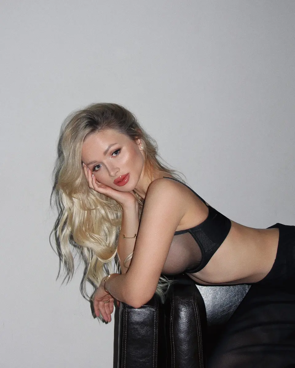 Teona profile in Dubai